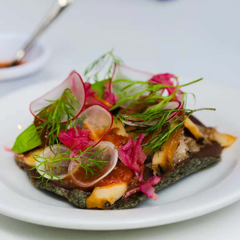 Tostadas de abulon estilo Ensenada