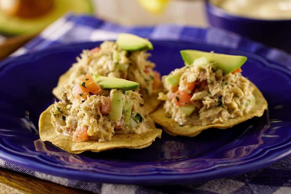 Tostadas de jaiba estilo Sinaloa