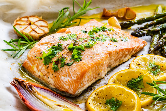 Salmón al Horno con Limón y Ajo